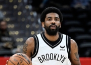 开云体育直播-关于篮网发挥不稳定，欧文尚需适应新环境的信息