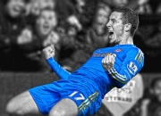 开云体育平台APP-铁血英格兰正面击溃马赛，迪亚斯稳定输出诠释现代中场核心