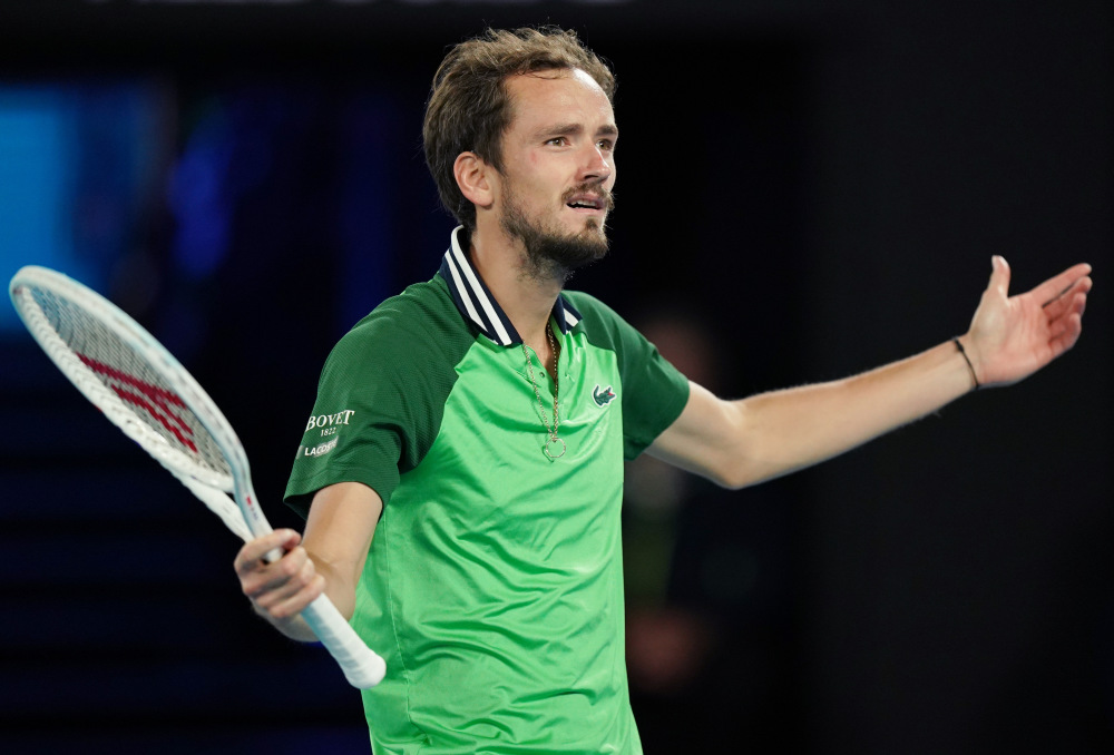 澳大利亚网球队鏖战欧洲网球队，梅德韦杰夫爆发神勇