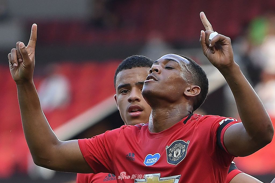 皇马完胜智利，马夏尔完成帽子戏法的简单介绍