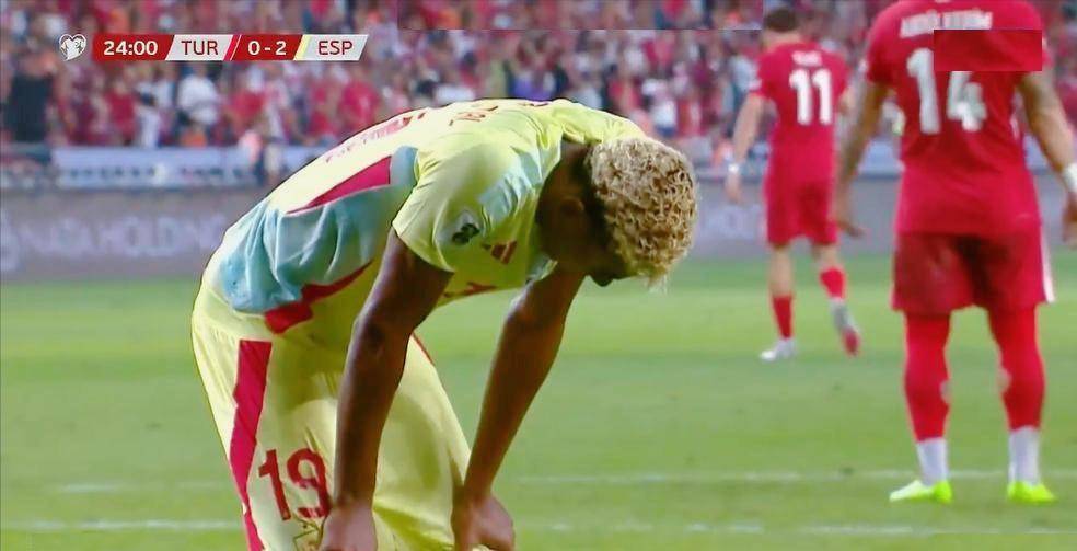 土耳其血洗巴萨,费兰·托雷斯完成帽子戏法的简单介绍 土耳其血洗巴萨,费兰·托雷斯完成帽子戏法的简单介绍