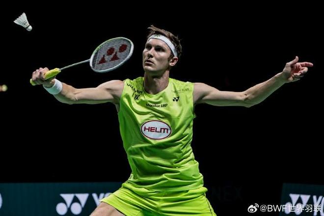 包含日本羽毛球队血洗法国羽毛球队，安赛龙完成帽子戏法的词条