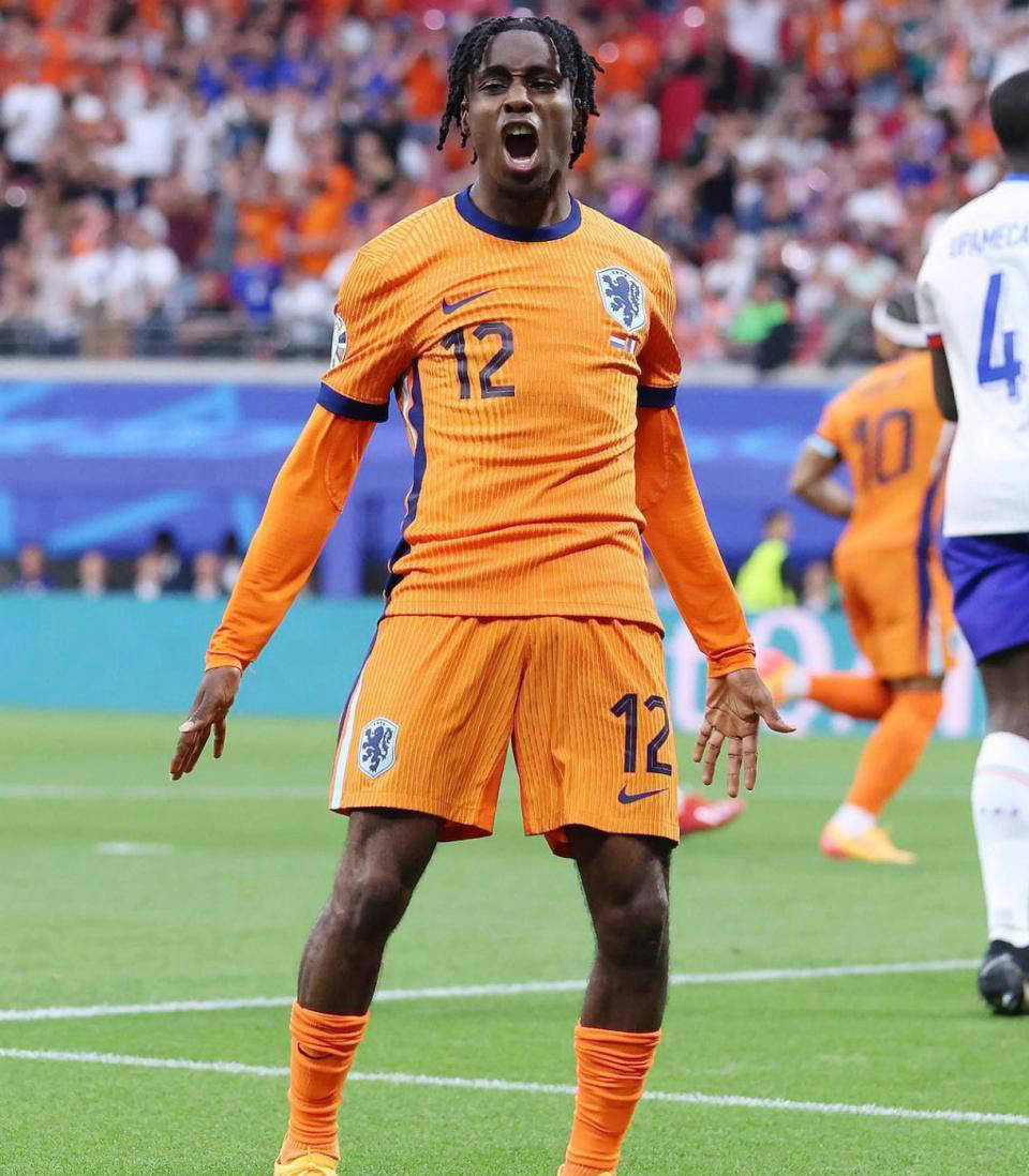 意甲球员风波不断,濒临边缘 意甲球员风波不断,濒临边缘