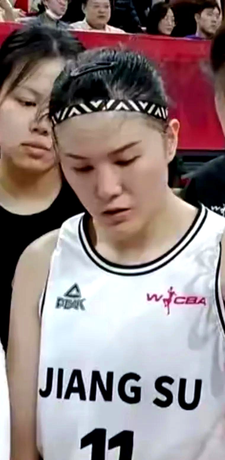 包含江苏女篮夺冠后士气飙升，将迎战强敌天津队的词条