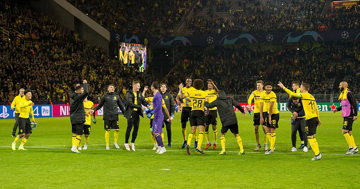 包含美因茨客场作战，士气高昂奋勇争胜取得胜利的词条