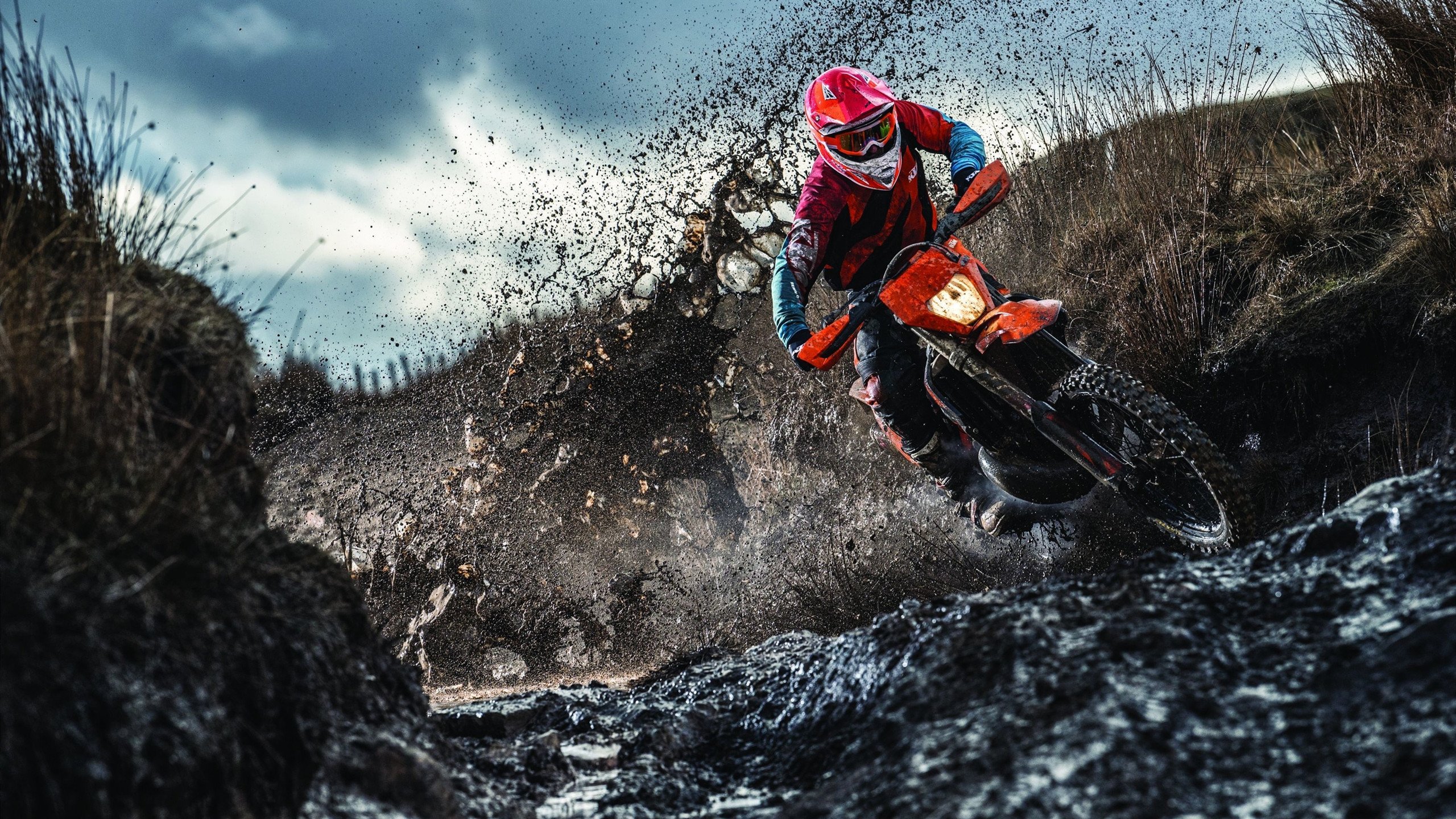 铁闸与雄狮的共舞，德里赫特爆发之夜，喀麦隆加时绝境擒奥地利